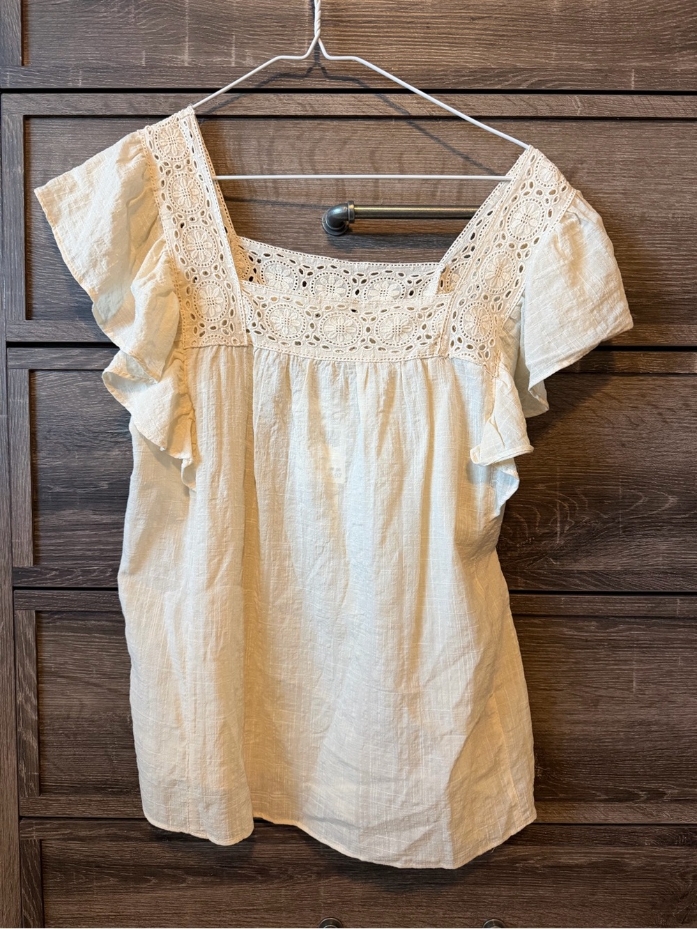 Max Studio Cream Crochet-Yoke Flutter Sleeve Top